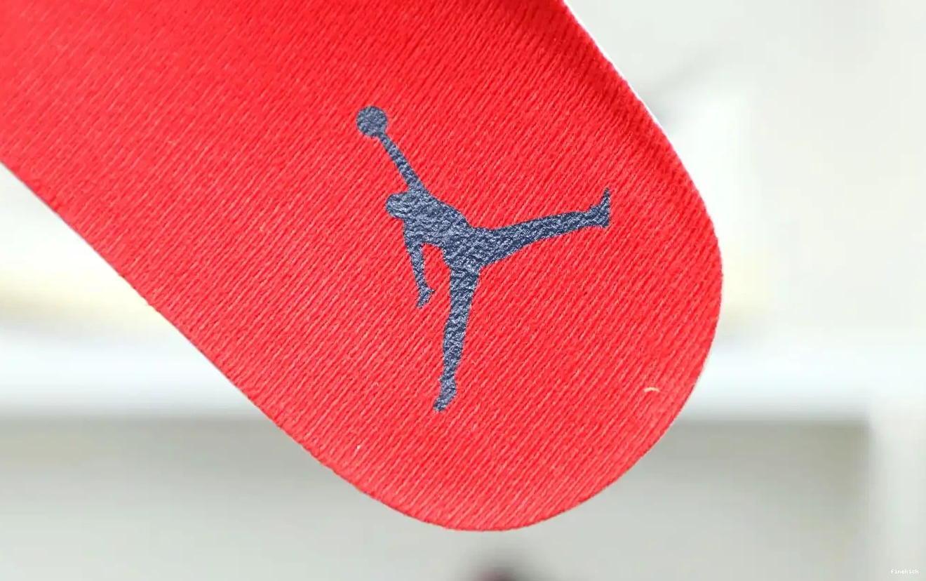 Jordan retro 